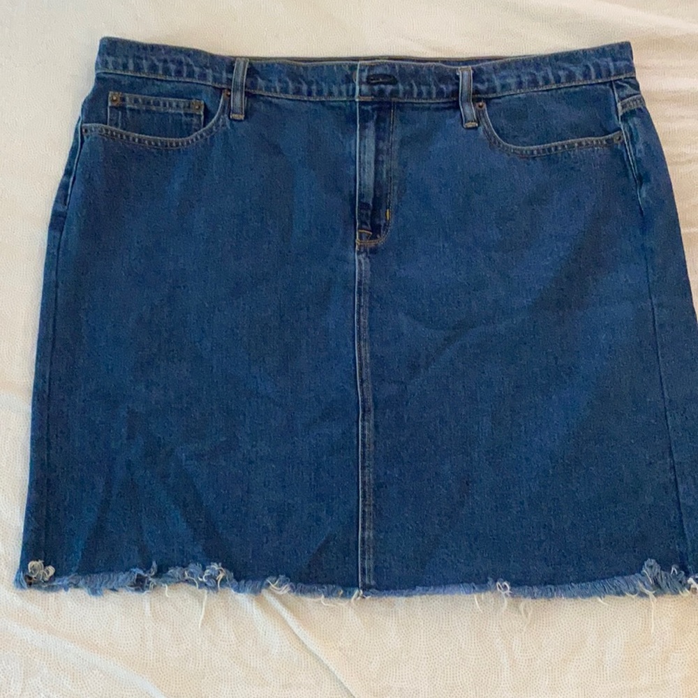 J.Crew Denim Raw Hem Pencil Jean Skirt